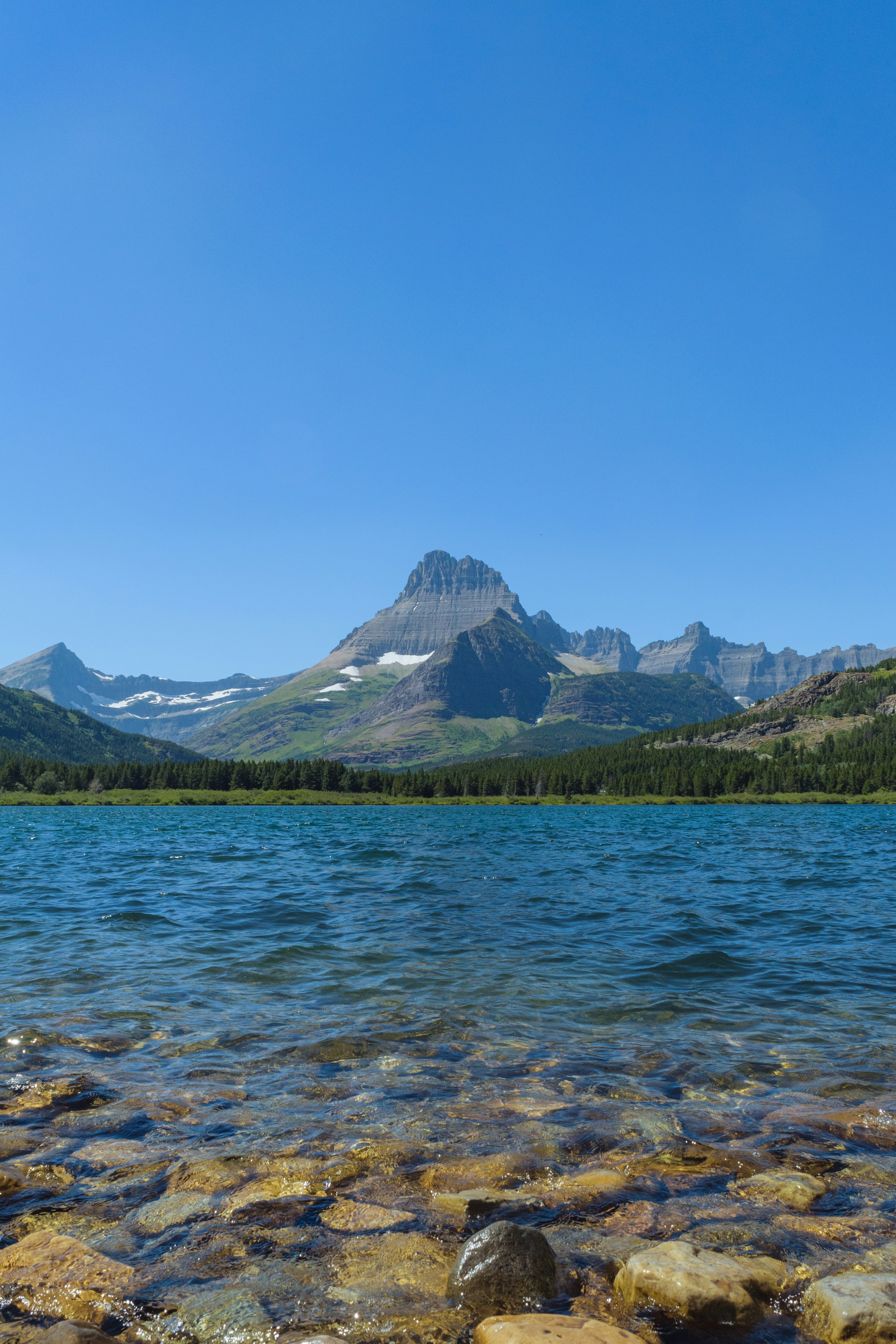 A view at Glacier National Park (Photo by M. Kirchman, Unsplash)