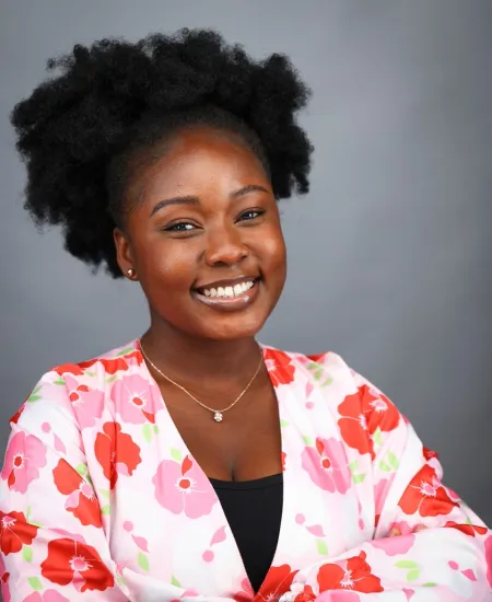 Amanda E. Gyesi