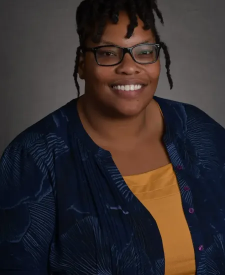 Regina Lewis