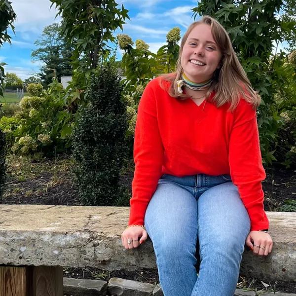 Rayleigh Deaton has been awarded an English-Speaking Union (ESU) Scholarship by the English-Speaking Union Kentucky Branch. The scholarship will give Deaton the opportunity to study English literature at the University of Oxford this summer.